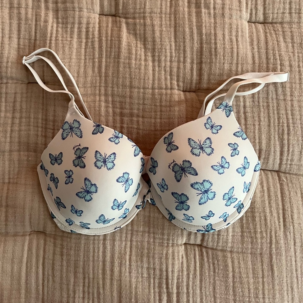 Like-New Victoria's Secret PINK Wear Everywhere Lightly Lined T-Shirt Bra 🦋